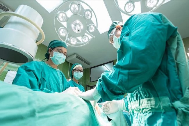 «Я потеряла возможность дышать» — история пациентки с коронавирусом - «Новости Музыки»