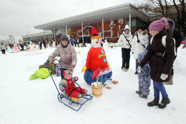 Фестиваль «Арт-битва снеговиков» 2020 - «Активный отдых»