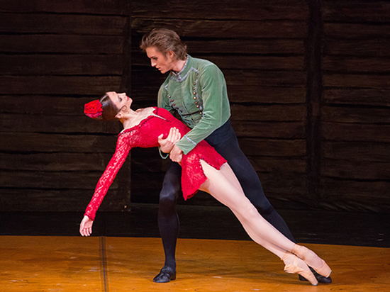 Самый сексуальный балет большого покажут в Херсонесе - «Новости Театра»