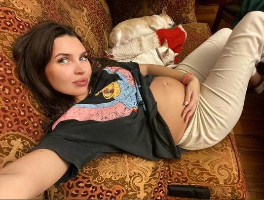 Звезда «Дом−2» Элла Суханова стала мамой - «Новости Музыки»