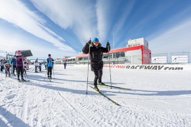Бесплатный лыжный забег Moscow Raceway 2023 - «С детьми»