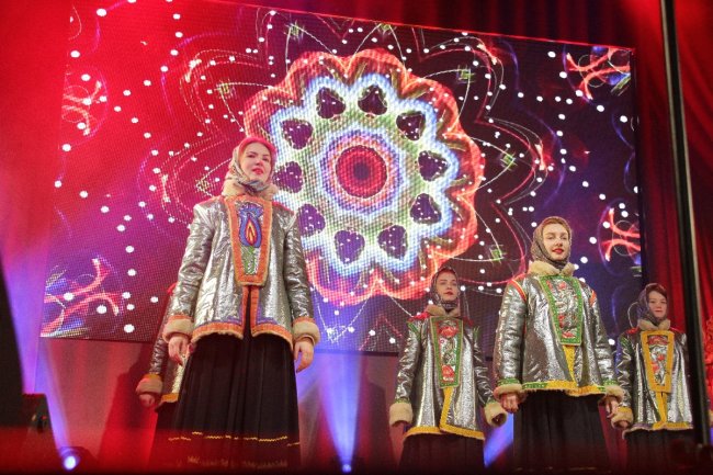 Новогодняя программа в Москве 2024 - «Фестиваль»