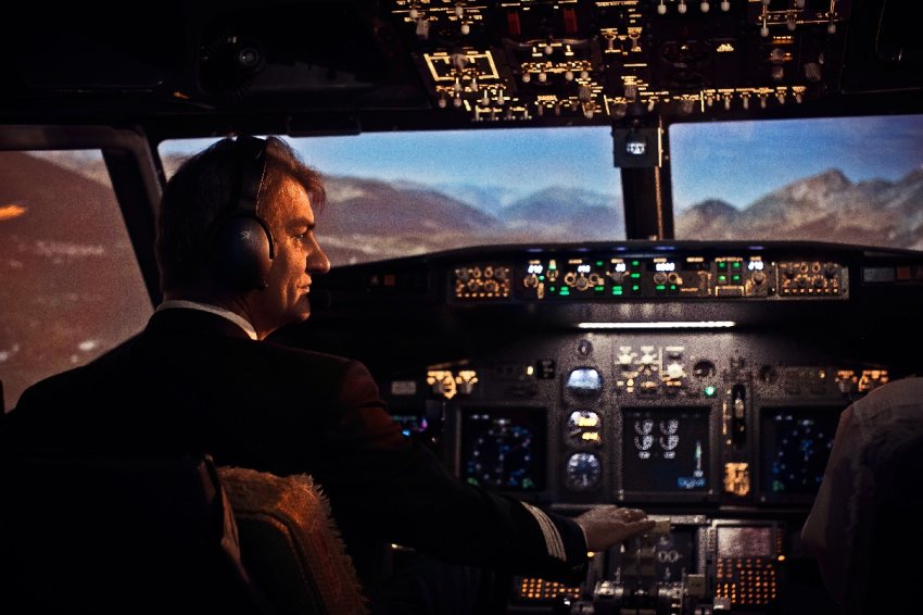 Погружение в мир пилотирования в авиатренажёре Dream Aero - «Новости музыки»