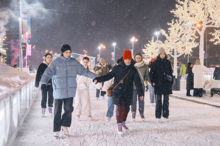 Каток в Парке Горького 2025–2026 - «Активный отдых»