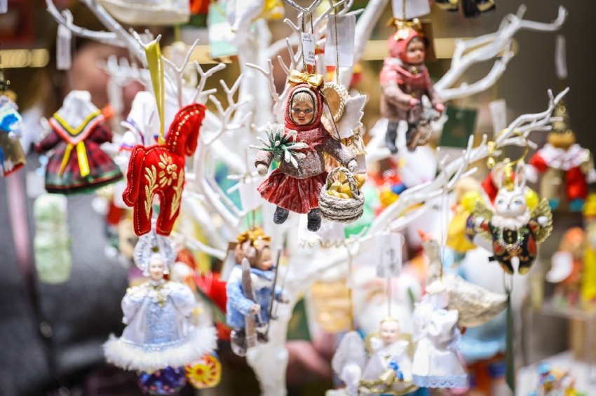 Выставка «Книга сказок» - «Выставки»