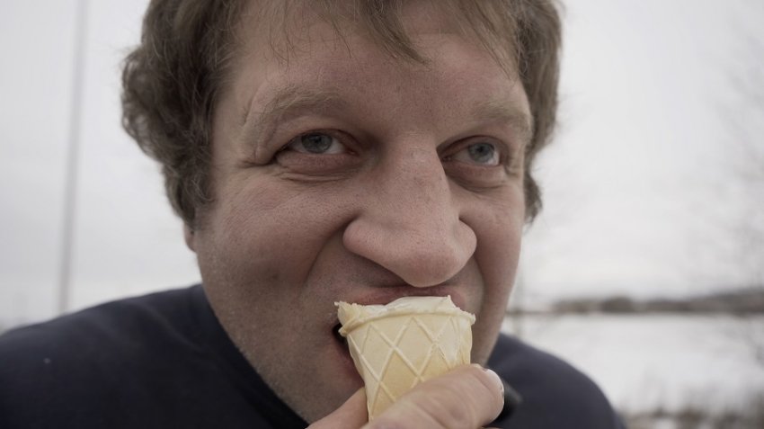 Заглянуть под маску дебошира: фильм Германики об Александре Емельяненко - «Новости Музыки»